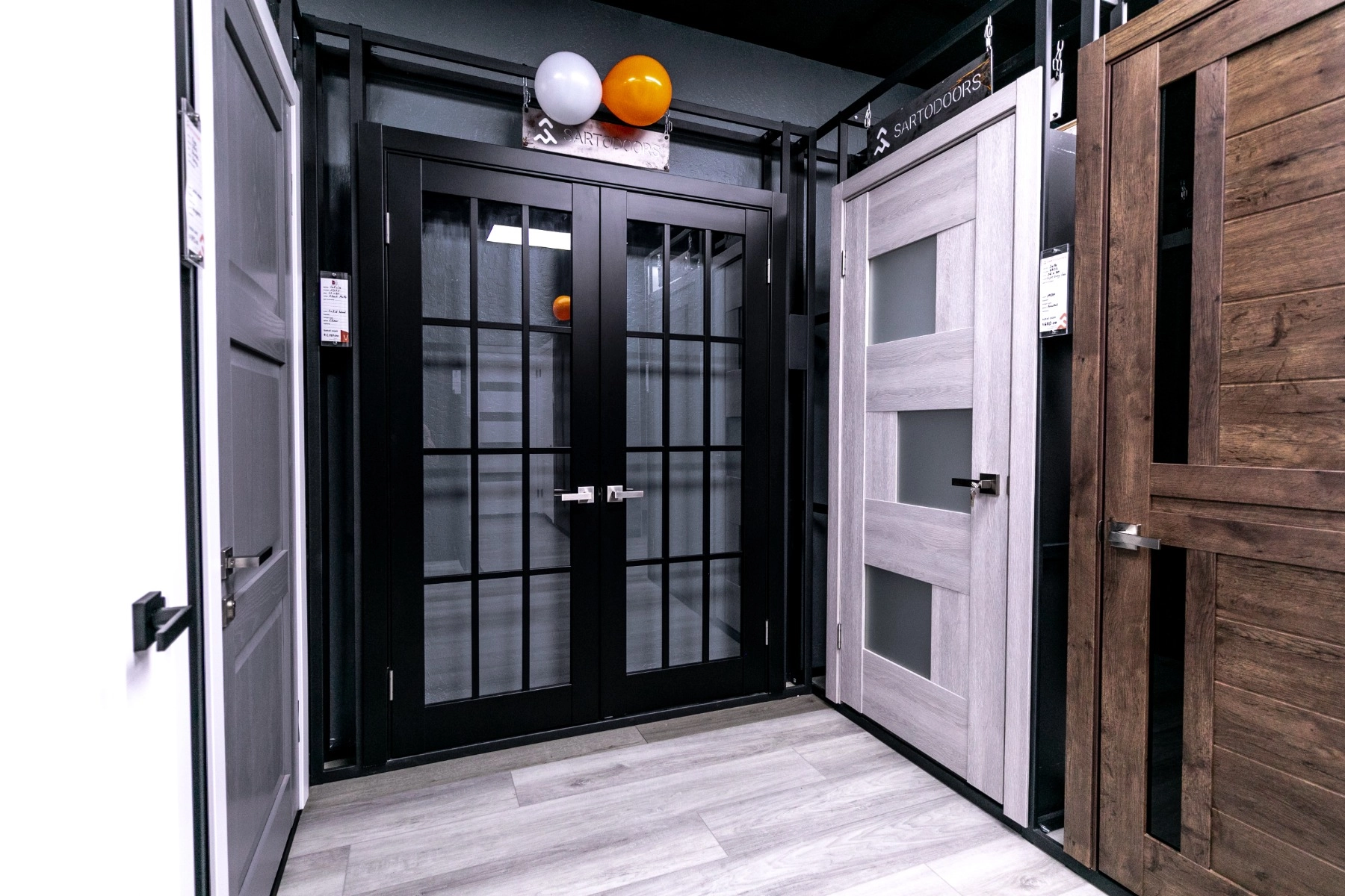 Showroom, River Grove, Illinois